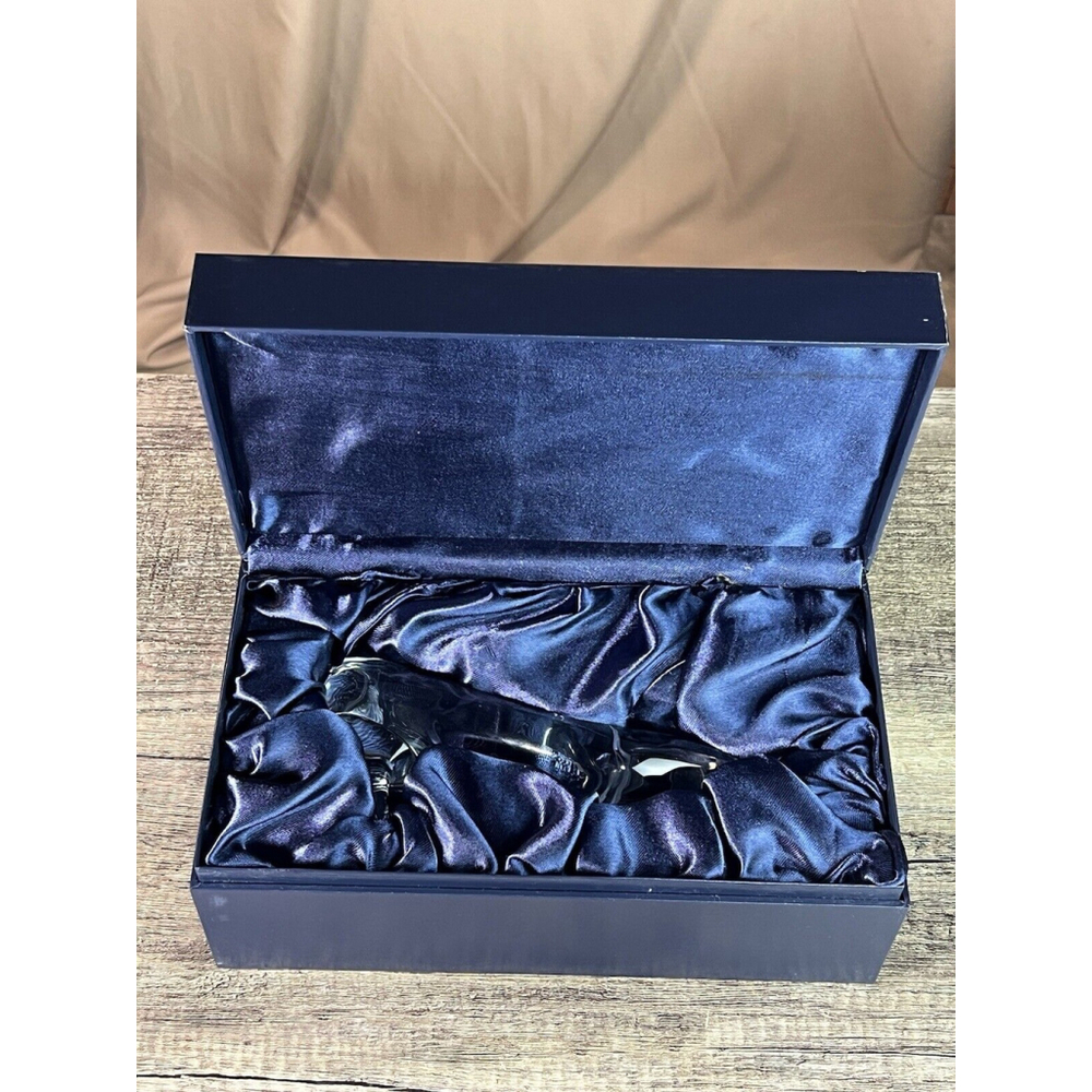 Master Replicas Disney Cinderella Glass Slipper Collectible Limited Edition 2500 - Picture 10 of 16